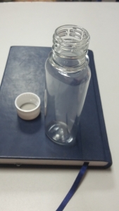 Полиэтиленовая бутылка с крышкой емкость 110мл. (овальная)